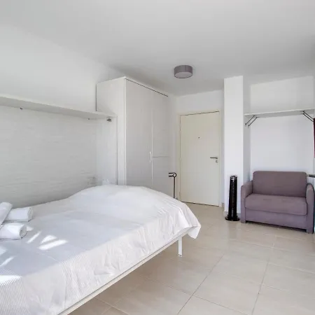 Apartment Le Domaine De La By Interhome Saint-Cyr-sur-Mer